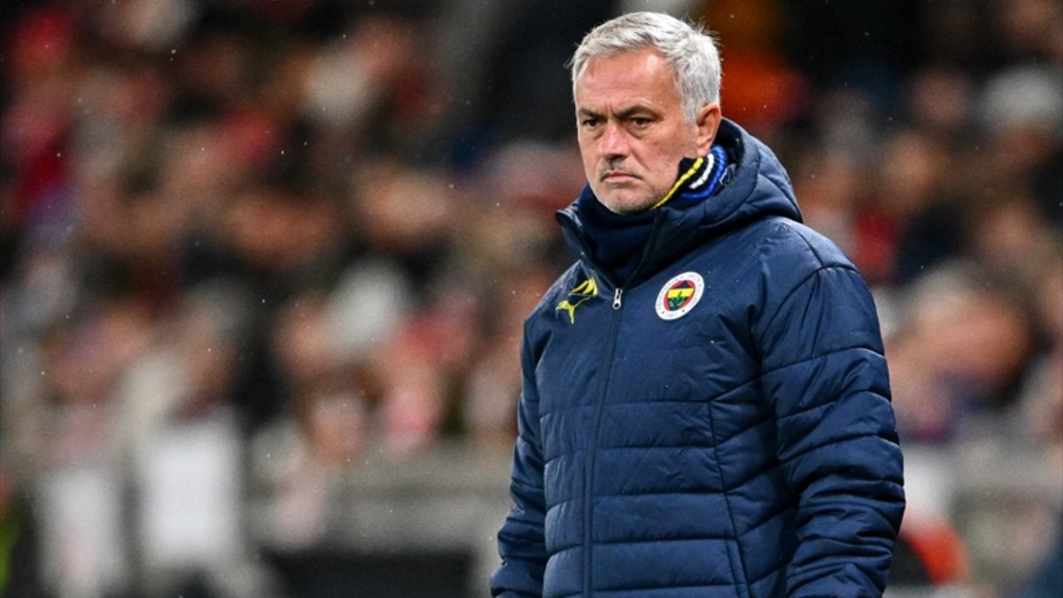 Jose Mourinho: Hakem onları affetti