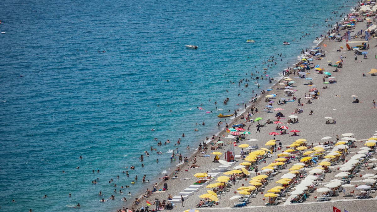 Türkiye'ye gelmemiş turistlere anket: Türkiye'ye gelmeyi düşünüyor musunuz?