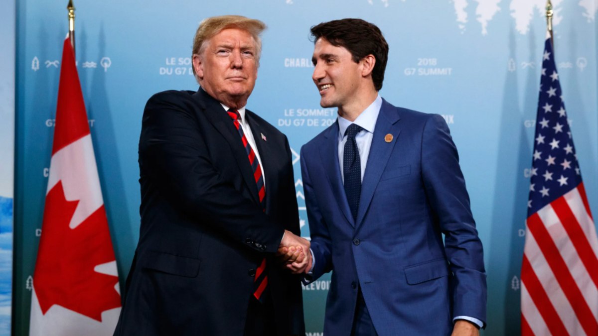 Donald Trump'tan ek gümrük vergisini eleştiren Justin Trudeau'ya şok cevap