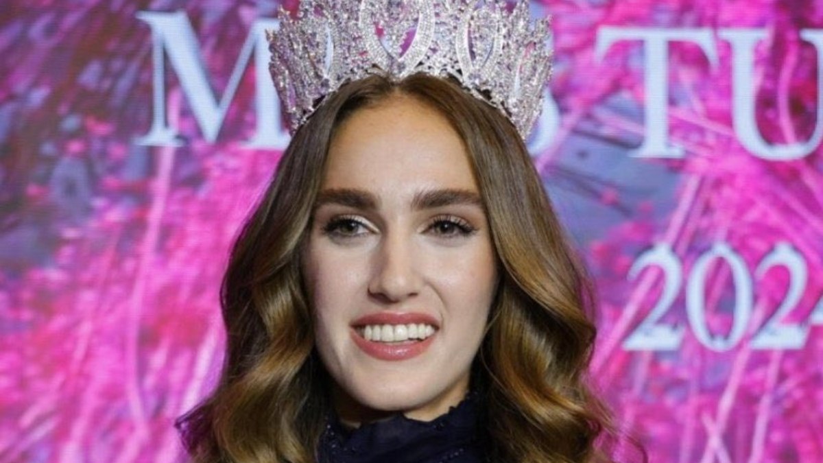 Bingöl'e ataması yapılmıştı! Miss Turkey birincisi İdil Bilgen ödül töreninde ortaya çıktı