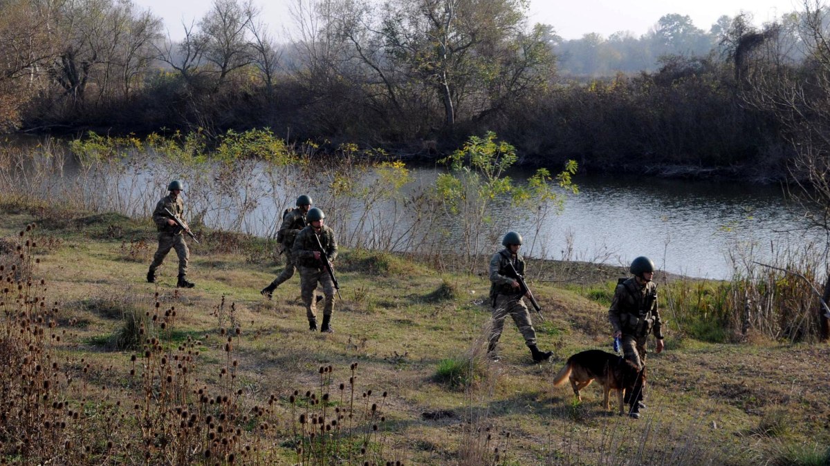 Edirne'de Yunanistan'a kaçmak isteyen PKK şüphelisi yakalandı