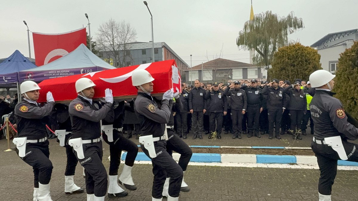 Düzce'de hayatını kaybeden polis memuru Birol Özcan için tören düzenlendi