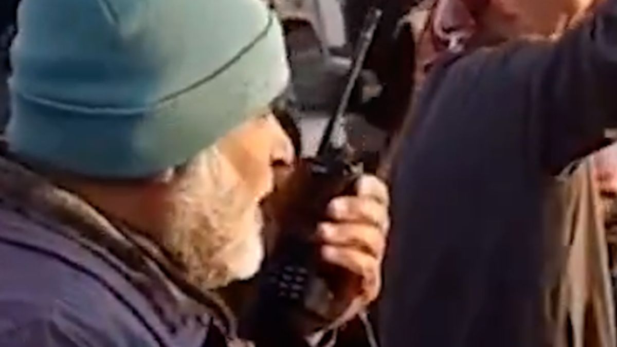 Muhalifler Hama'nın zaferini ASELSAN telsizi ile paylaştı