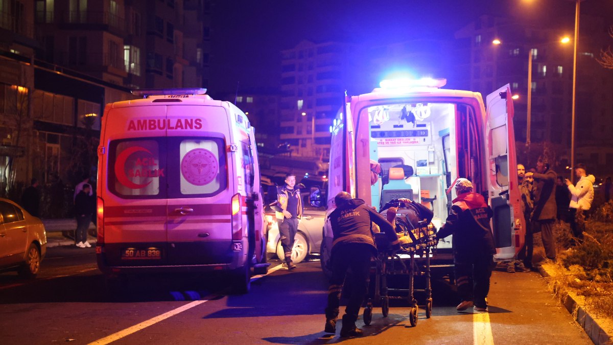 Nevşehir'de kaza yapan alkollü sürücü ambulanstan kaçtı