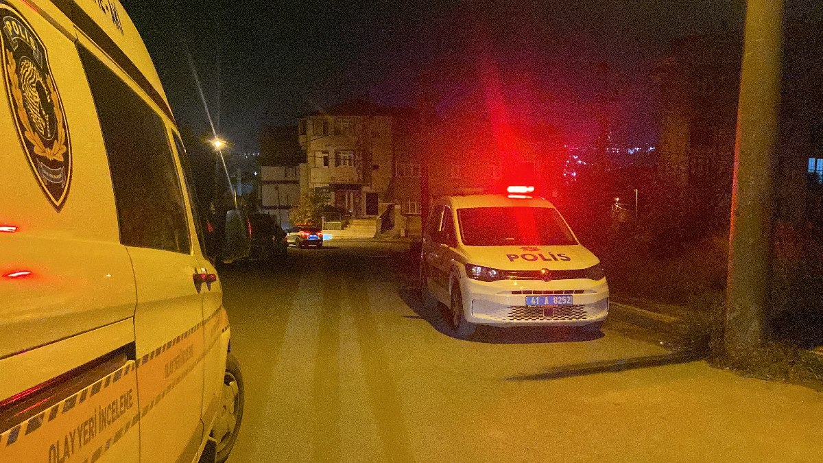 Kocaeli'de sokak ortasında silahlı kavga: 1 yaralı