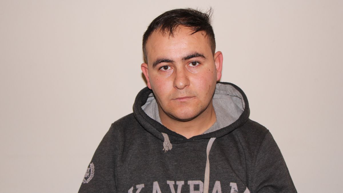 İstanbul'da işten çıkarılan baba, kızı için mücadele ediyor