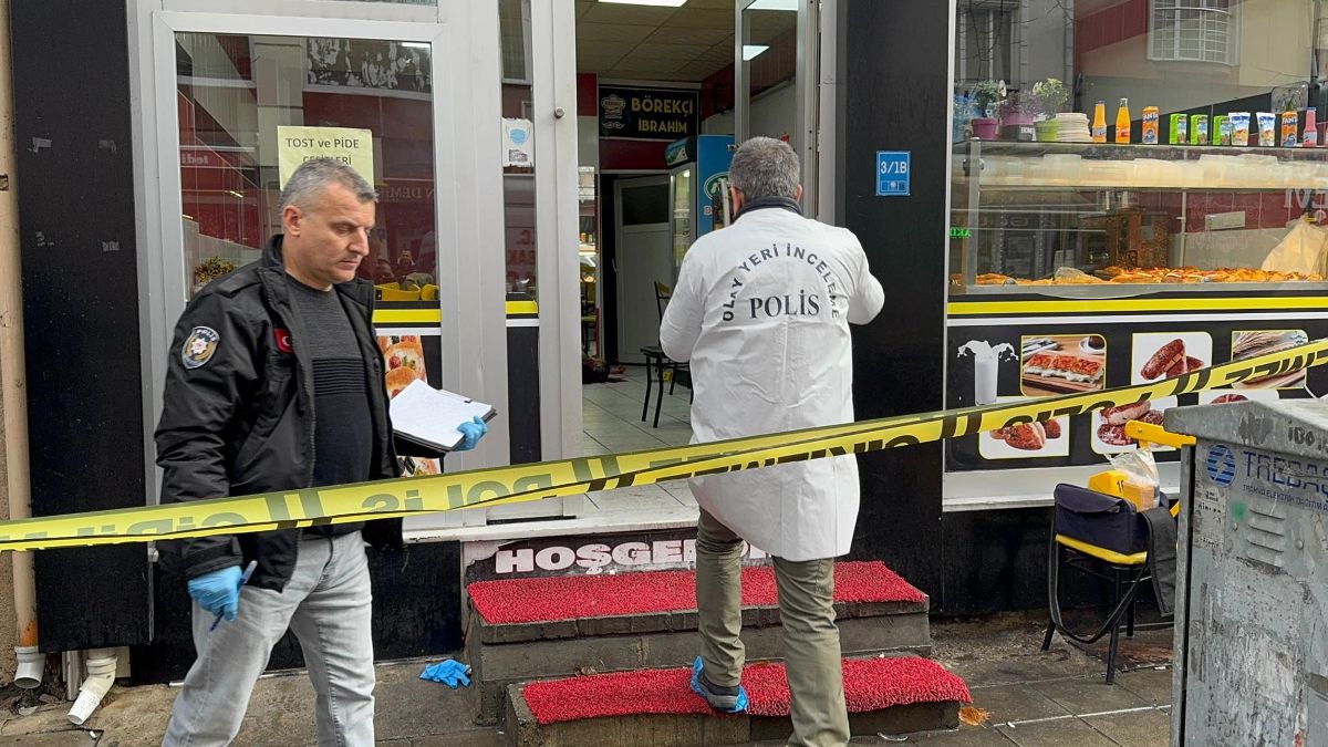 Tekirdağ’da bıçakla eşini ağır yaralayıp, yanındaki erkeği öldürdü