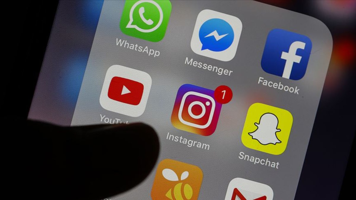 Whatsapp ve Instagram'a erişim yeniden sağlandı