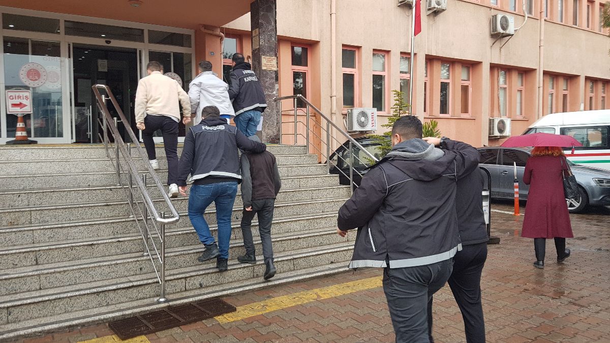 Karabük'te 13 adrese eş zamanlı uyuşturucu operasyonu