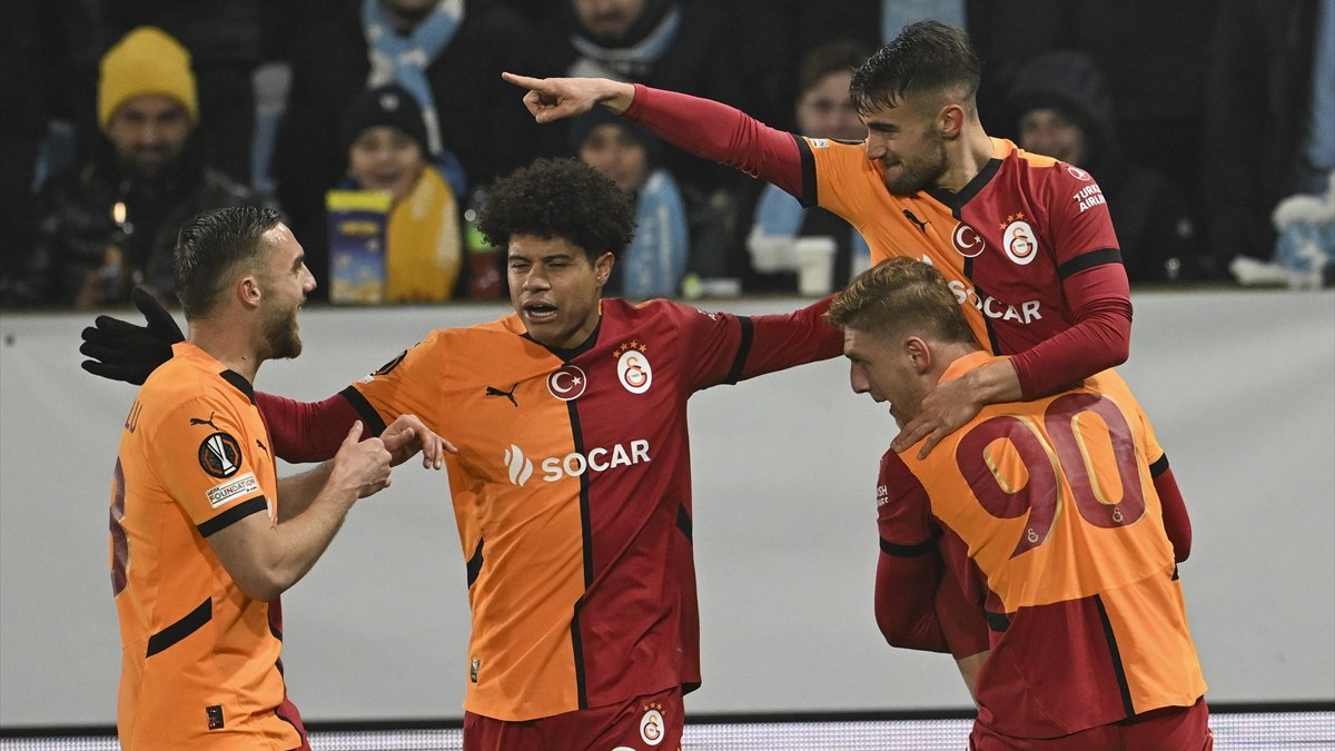 Galatasaray, UEFA Avrupa Ligi'nde play-off'u garantiledi!