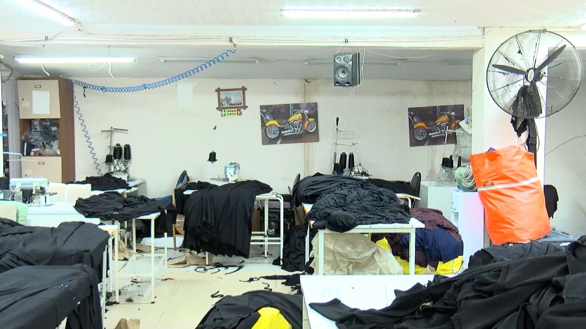 Tekstilde çalışan Suriyeliler ülkelerine dönmeye başladı: Atölyeler boş kaldı