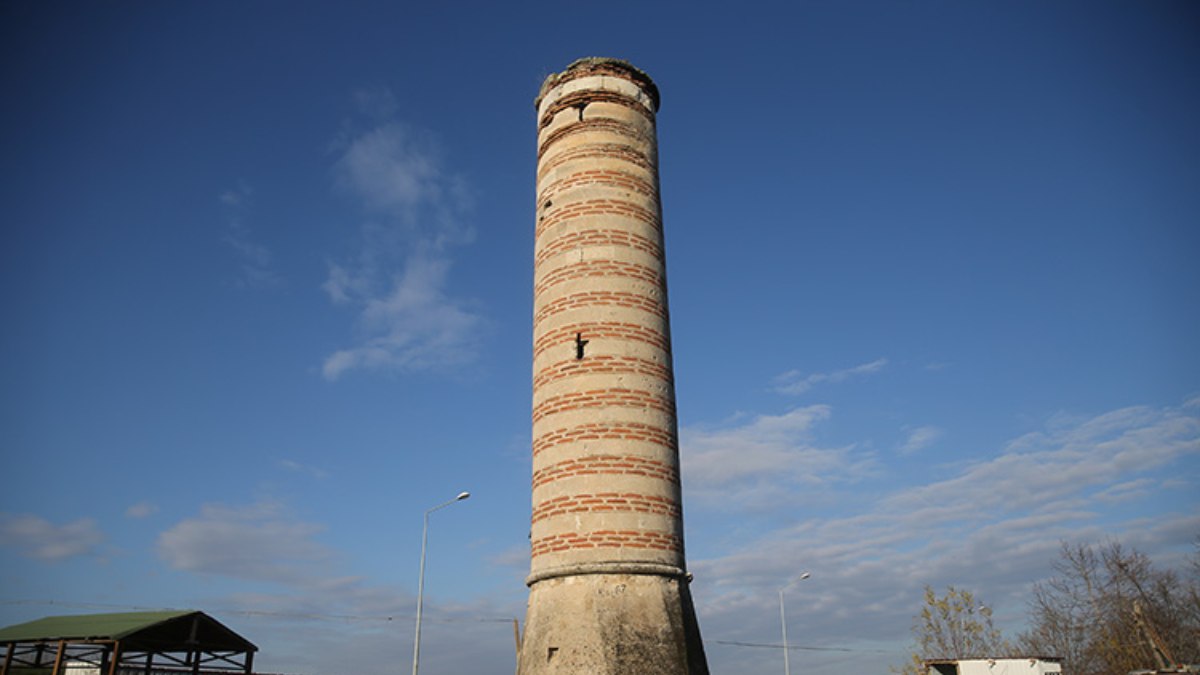 Edirne'de minaresinin yarısı ayakta duran Şeyh Şüceaddin Camisi restore ediliyor