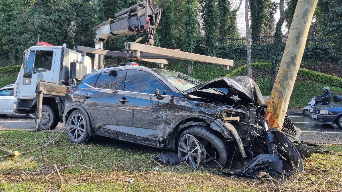 İstanbul'da makas atan sürücü kazaya neden oldu