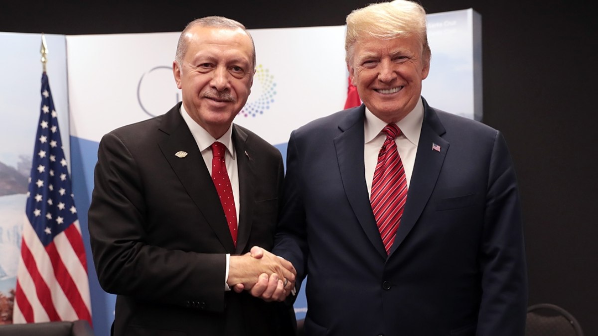 Donald Trump'tan Cumhurbaşkanı Erdoğan'a övgüler