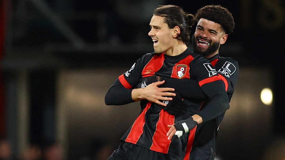 Enes Ünal'dan harika frikik golü: Bournemouth bir puanı kaptı