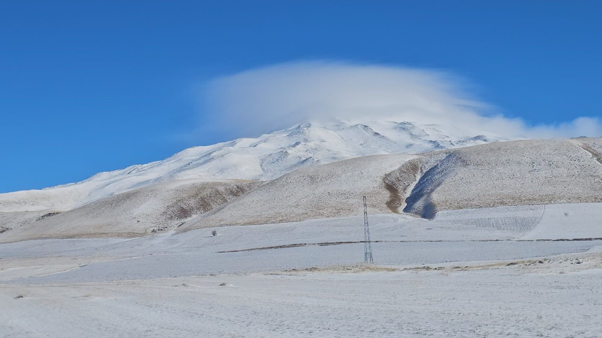 Bitlis Süphan Dağı'nın manzarası büyüledi