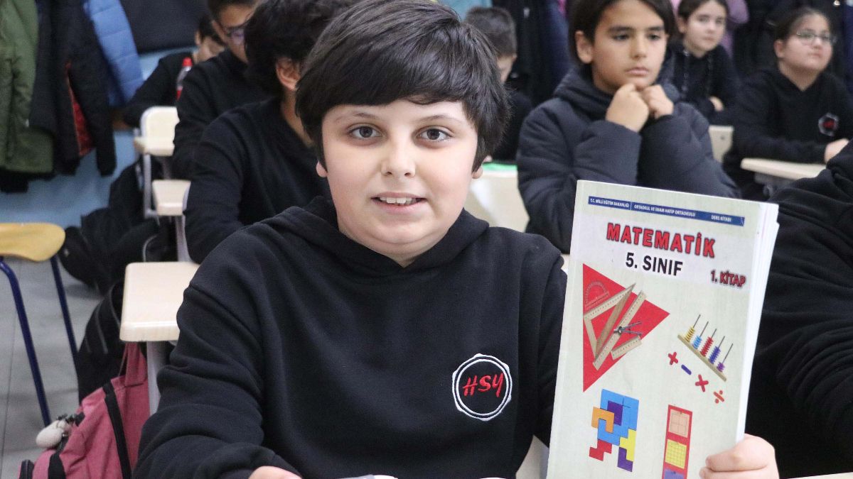 Denizli'de 10 yaşında matematikte dünya birincisi oldu