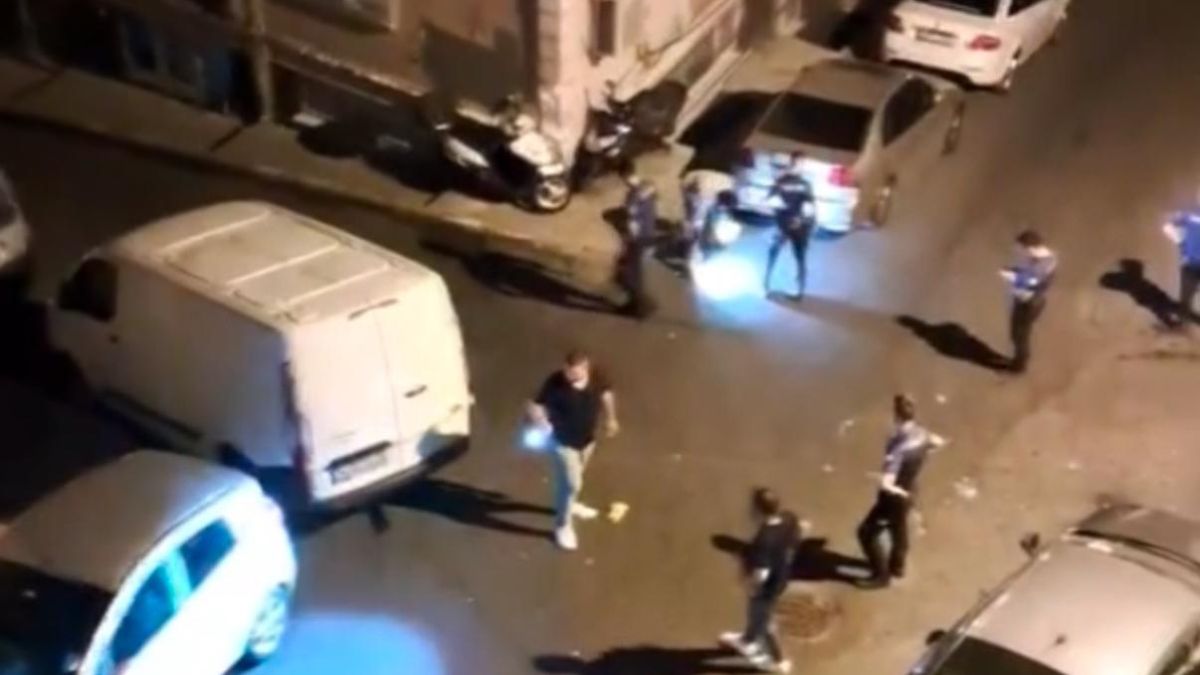 İstanbul’da silahlı saldırganlar yakalandı İstanbul’da silahlı saldırganlar yakalandı