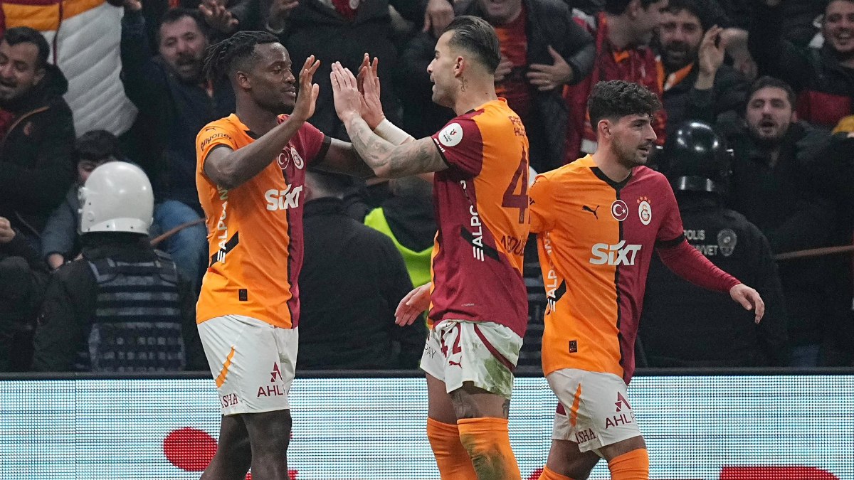 Galatasaray'ın Kayserispor maçı kamp kadrosu belli oldu