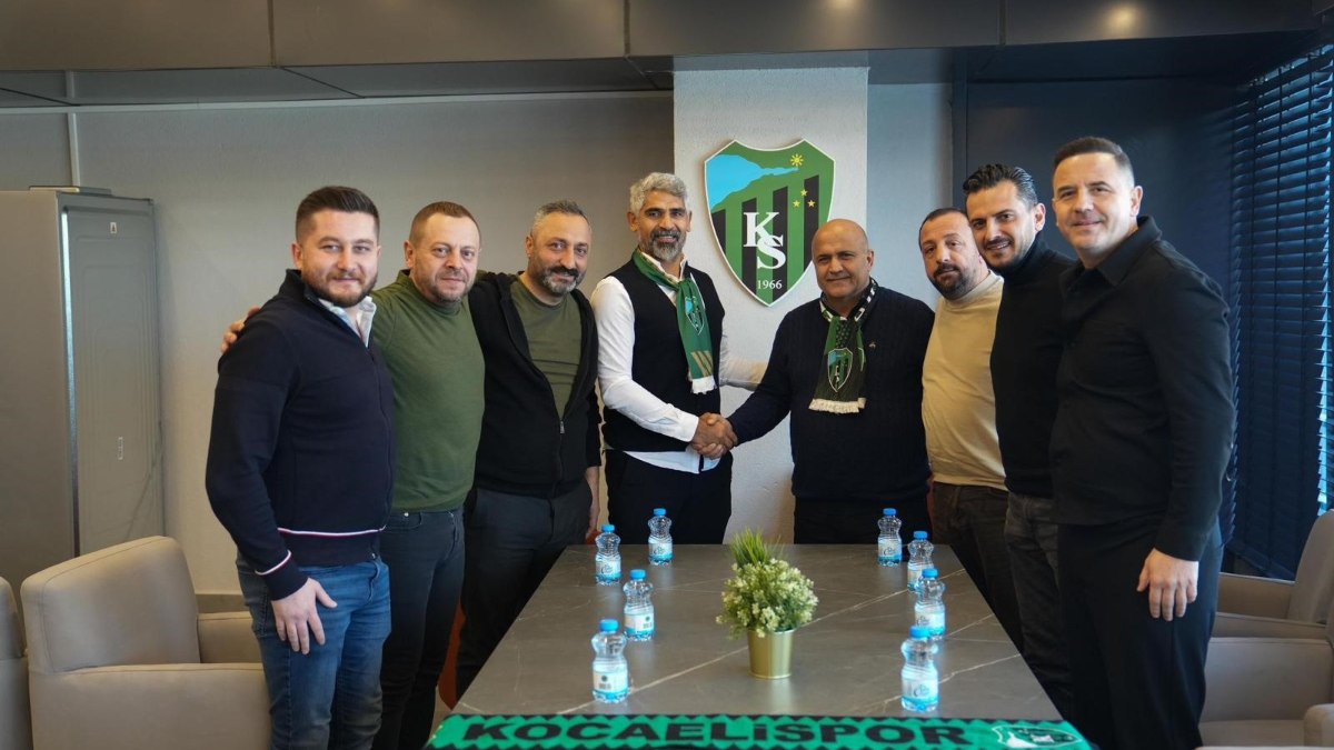 Kocaelispor, İsmet Taşdemir'le sözleşme imzaladı