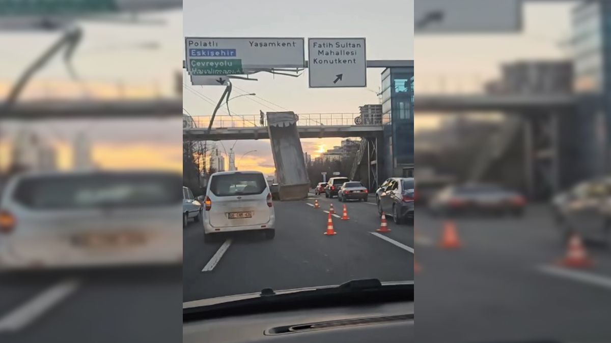 Ankara’da açık unutulan damper yön levhasına ve üst geçide çarptı