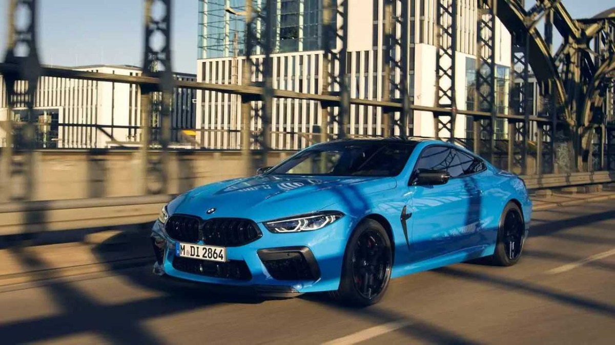 BMW M8 Coupe yolun sonuna geliyor