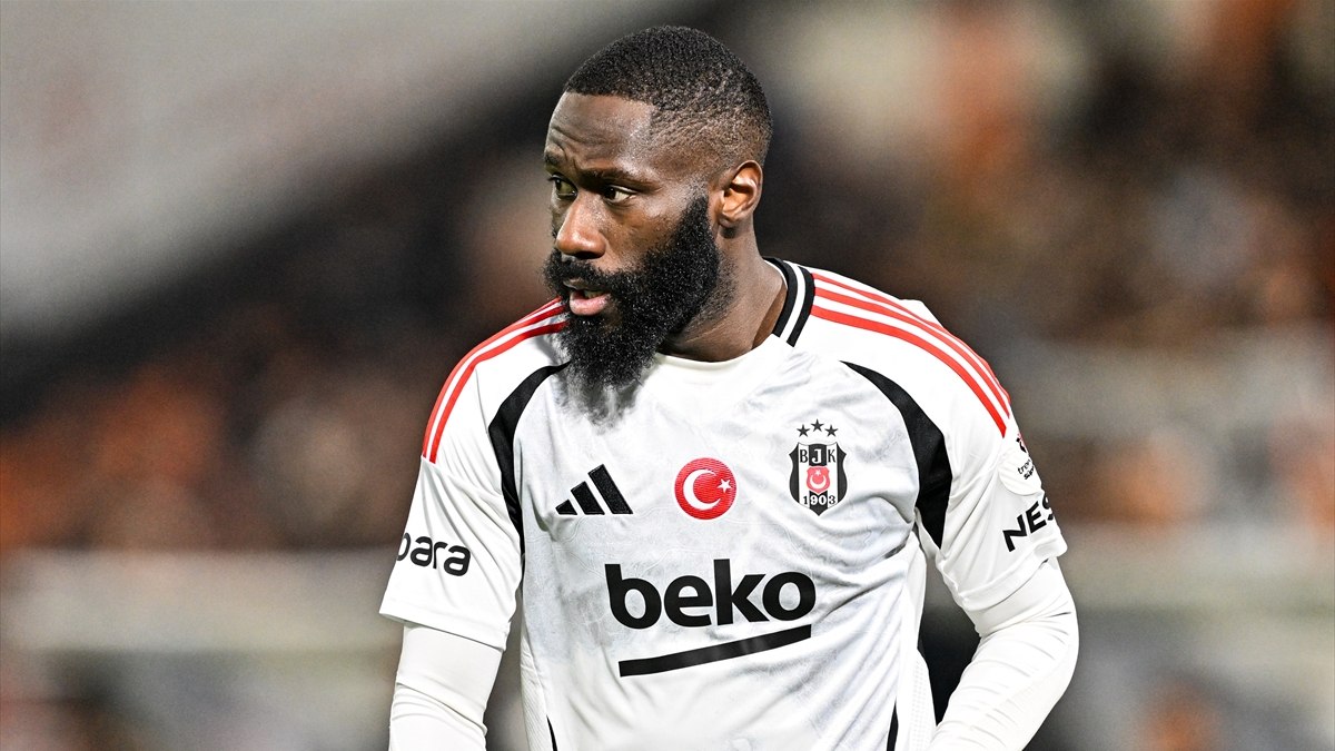 Arthur Masuaku'dan ayrılık kararı! Hüseyin Yücel'le arası açılmıştı