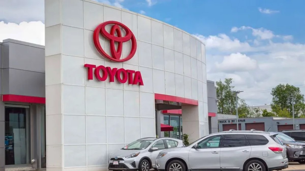 Toyota'nın küresel üretimi kasım ayında düştü