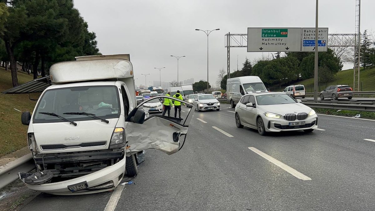 İstanbul'da zincirleme kaza: 3 yaralı