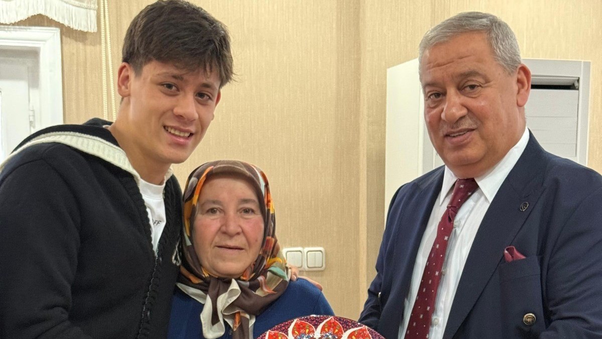 Arda Güler, baba ocağı Bolu'ya geldi