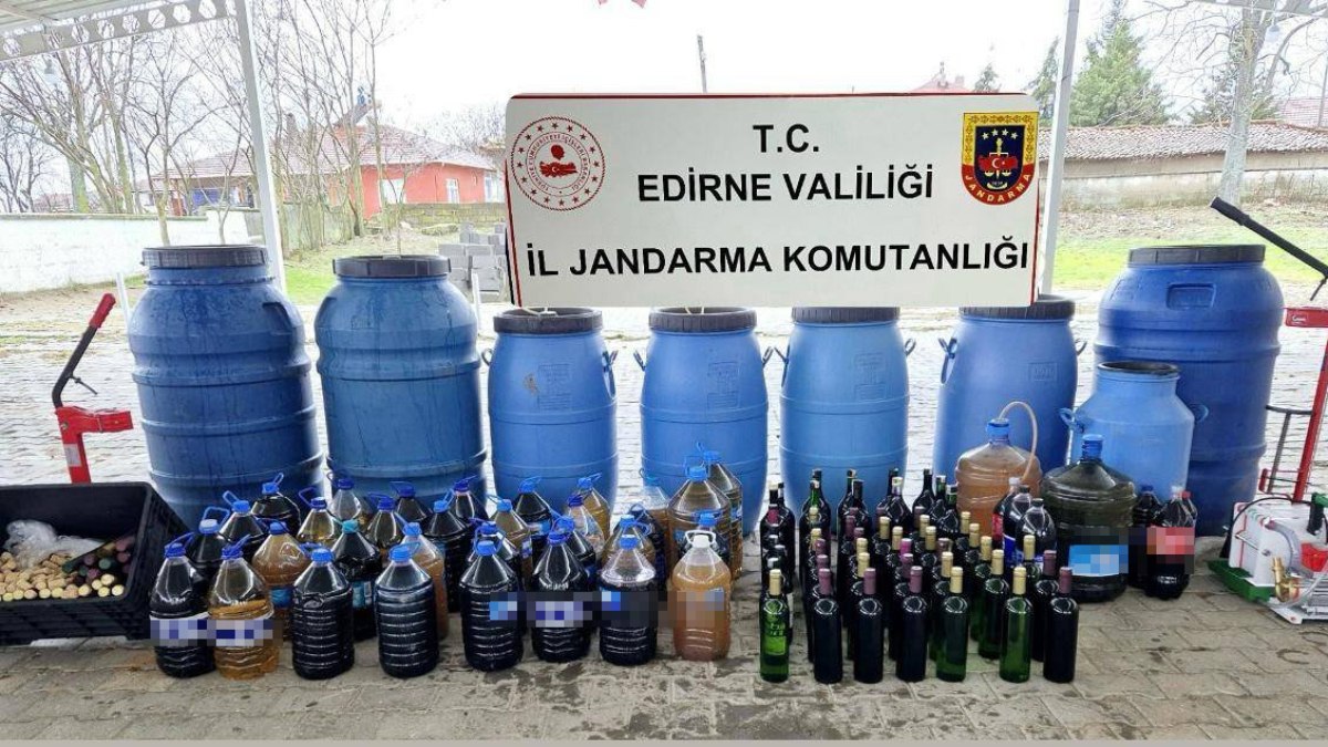 Edirne'de 1560 litre 'sahte şarap' ele geçirildi