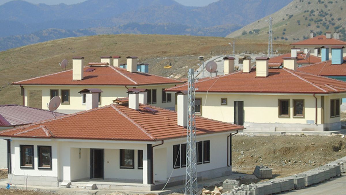 Gaziantep’te depremzede aileler yeni yıla evlerinde girecek