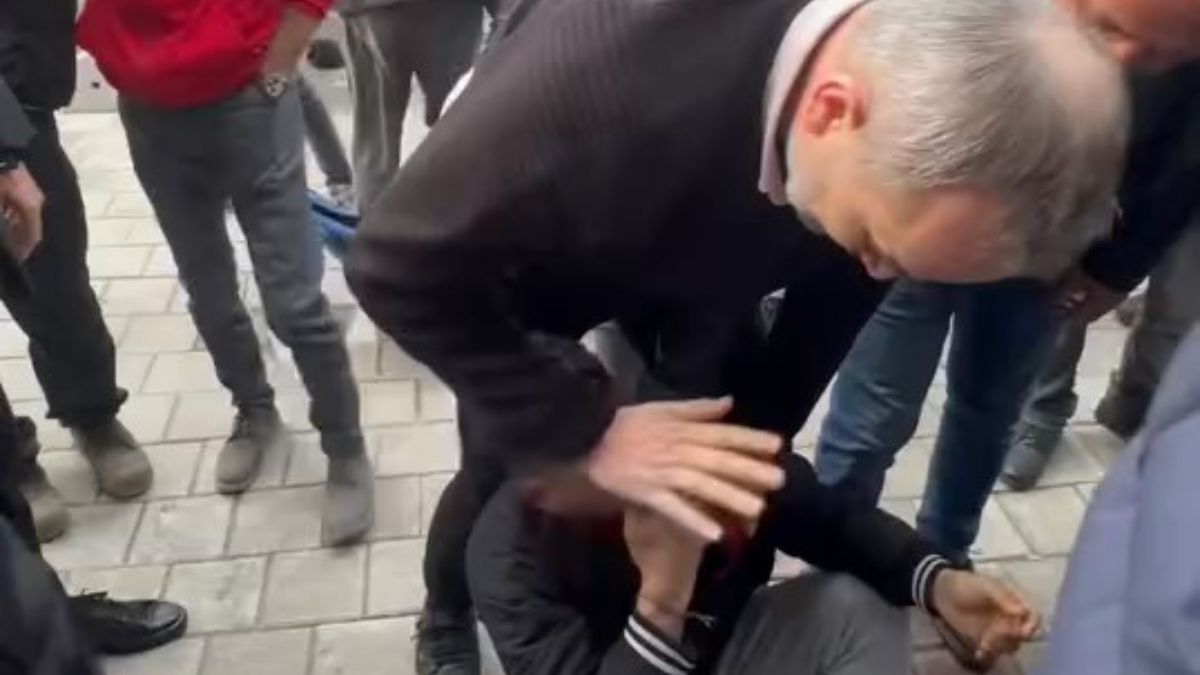 İstanbul’da cep telefonu hırsızını çevredekiler yakaladı