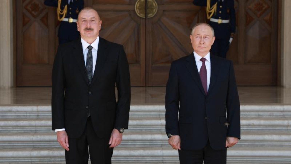 Vladimir Putin'den İlham Aliyev'e özür telefonu