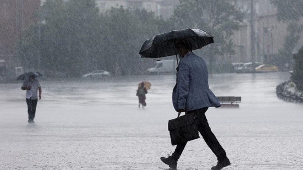 Meteoroloji duyurdu: İstanbul ve Ankara için yağış uyarısı