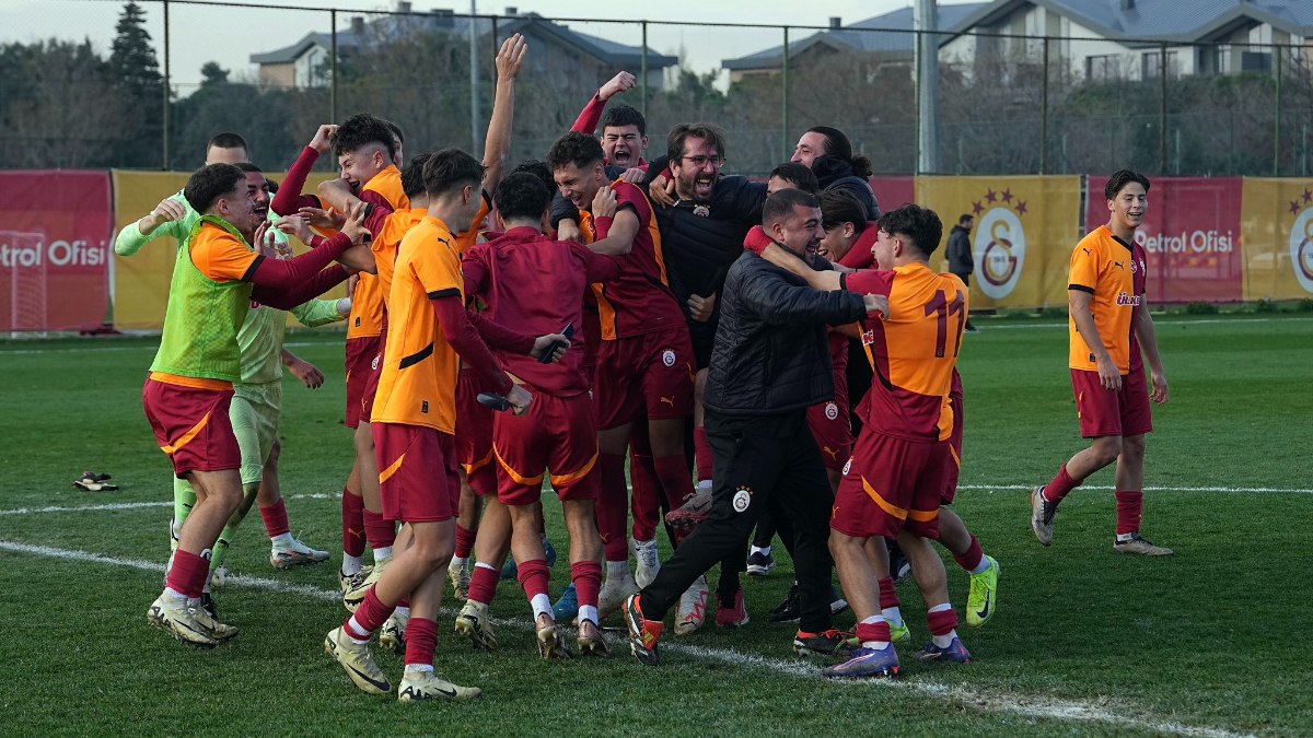 Galatasaray 8-1'lik Fenerbahçe galibiyeti yorumu: 1 golü neden yediniz diye soruyorlar