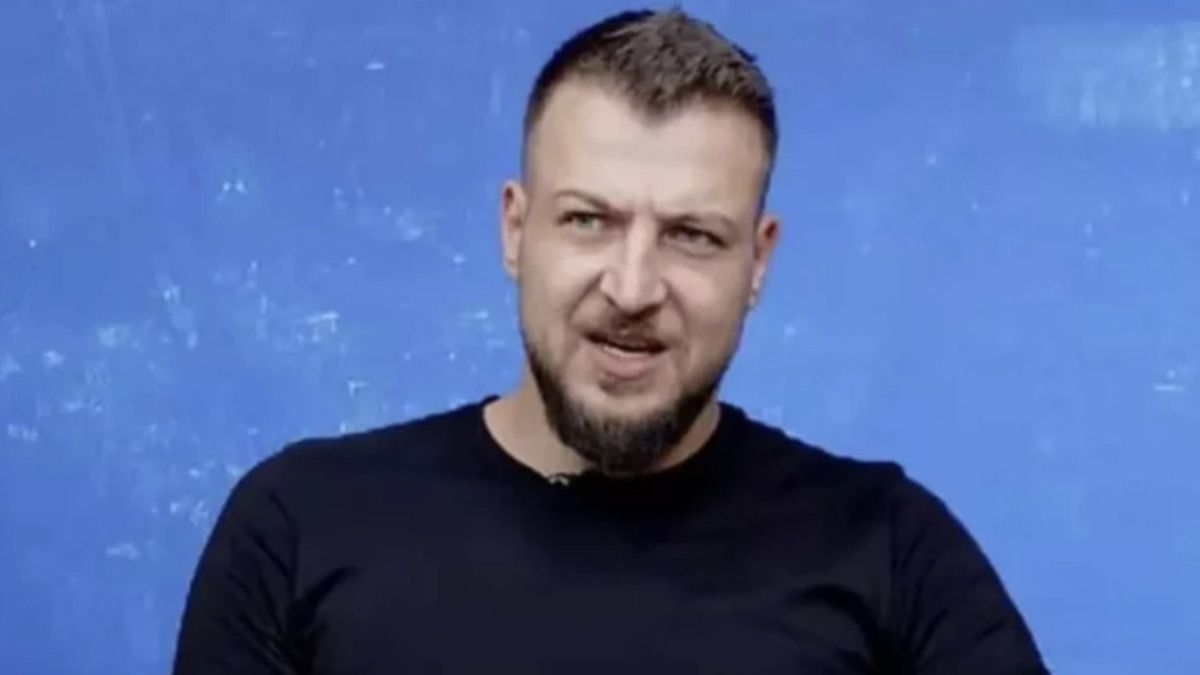 Eski futbolcu Batuhan Karadeniz hakkında kırmızı bülten çıkarıldı