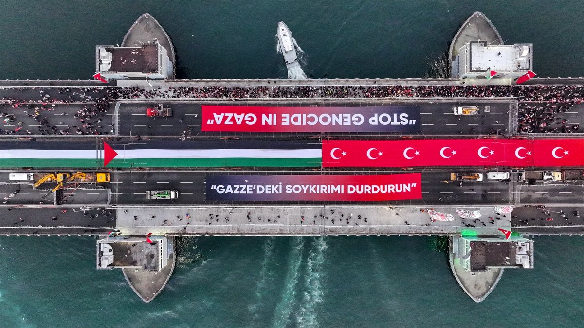 İstanbul'dan dünyaya mesaj: Gazze'deki soykırımı durdurun