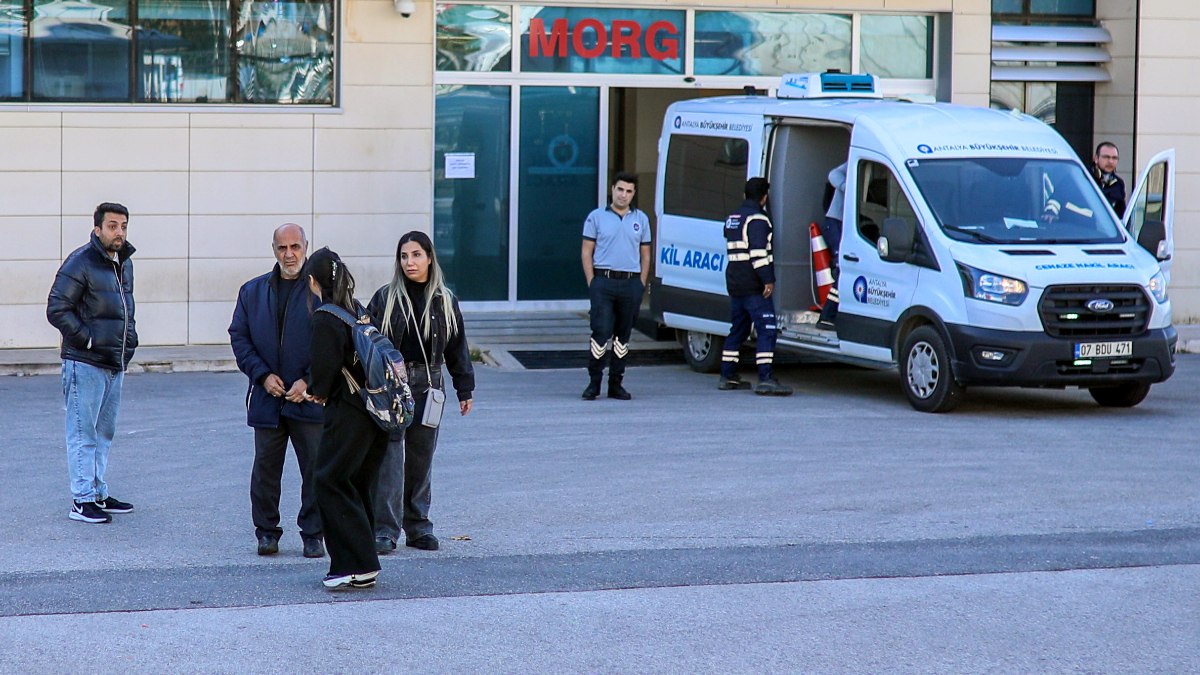 Antalya'da ölen kardeşlerin cenazesi 50 gün sonra alındı