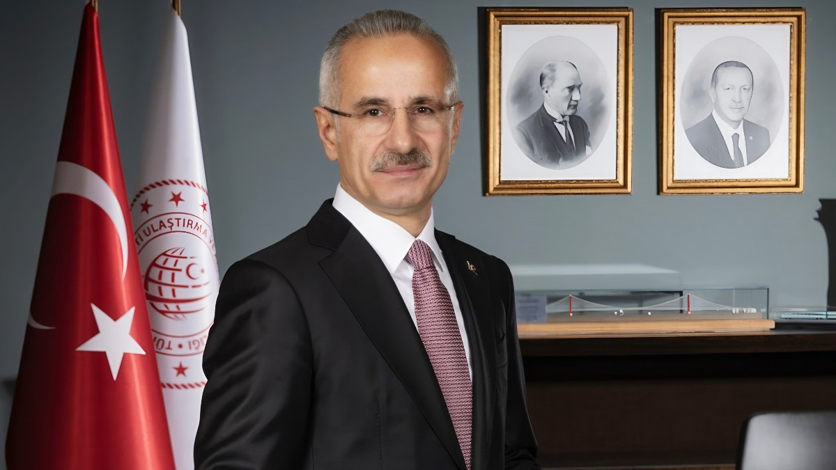 Bakan Uraloğlu: Tüm zamanların balon yolcu sayısı rekoru kırıldı