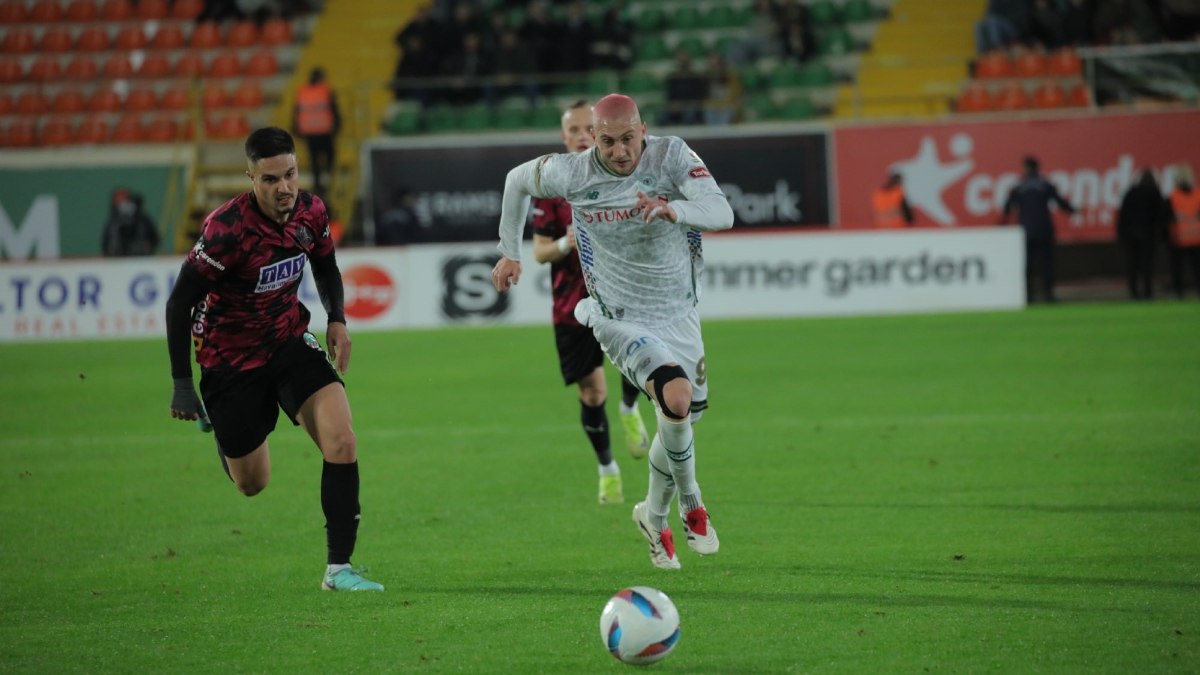 Konyaspor'un forveti Blaz Kramer, ligde oynadığı 13. maçında ilk golünü attı