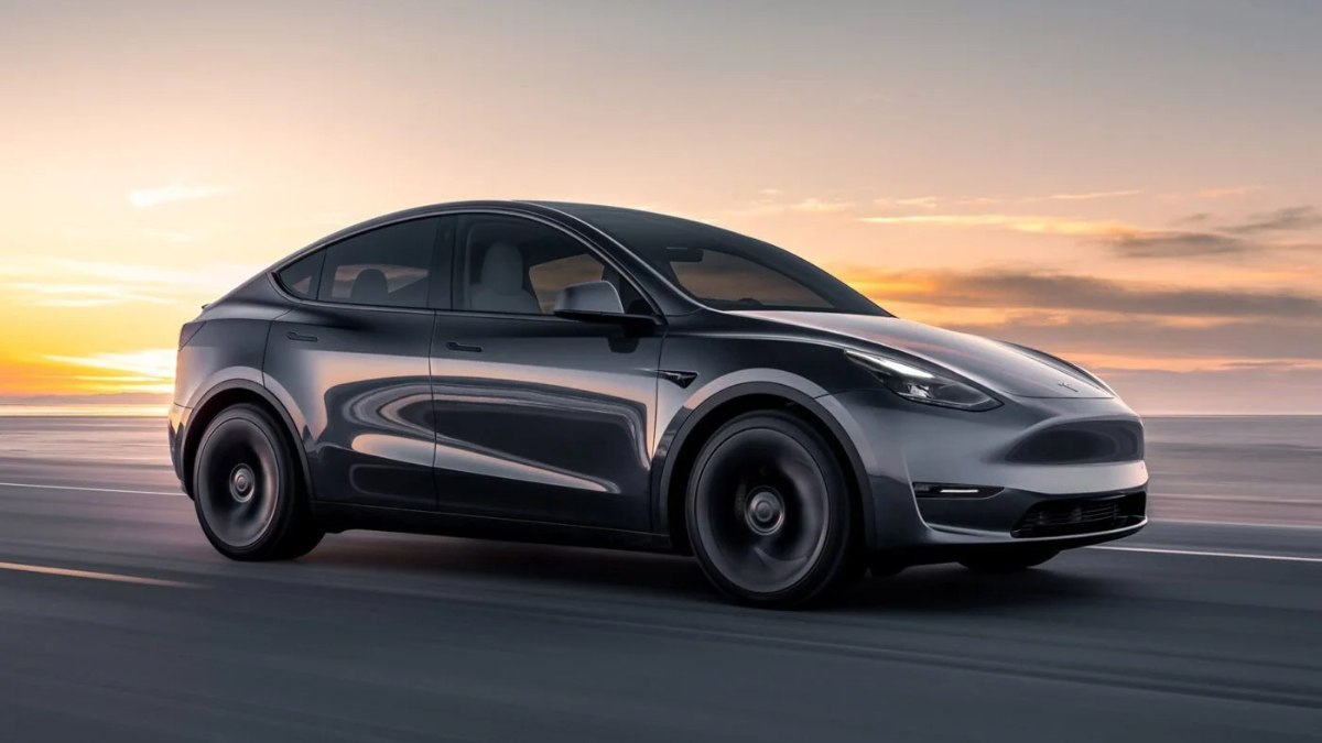 2025 Tesla Model Y test sırasında görüntülendi