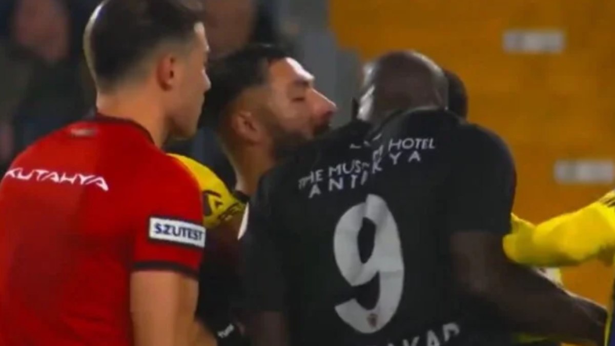 Fenerbahçe, Vincent Aboubakar için kırmızı kart bekledi