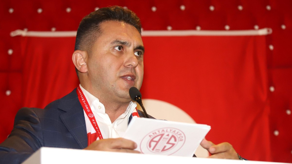 Antalyaspor'un yeni başkanı Mustafa Ergün oldu