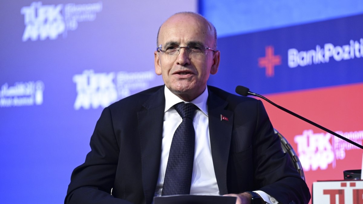 Mehmet Şimşek'in 2025'teki ilk yatırımcı buluşması Londra'da