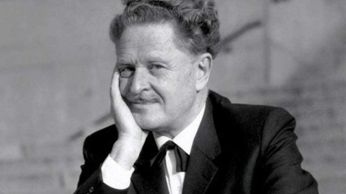 Barış Ödülü'nün sahibi, unutulmaz dizelerin yazarı Nazım Hikmet 123 yaşında; kutlu olsun