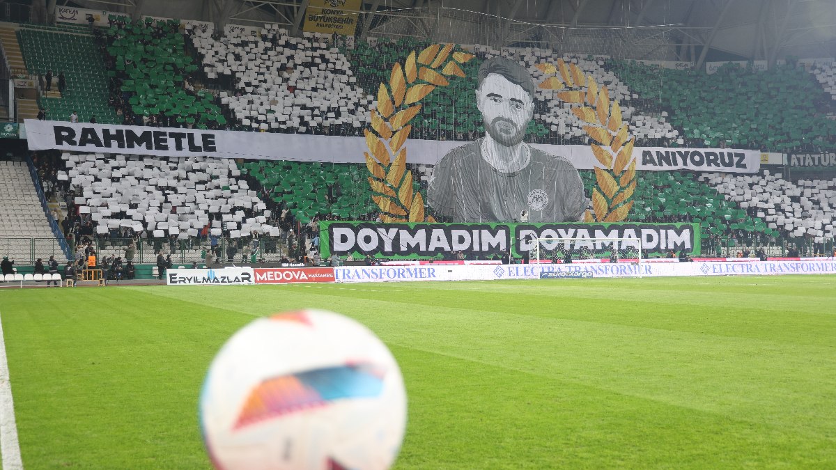 Konyaspor - Fenerbahçe maçında Ahmet Çalık unutulmadı