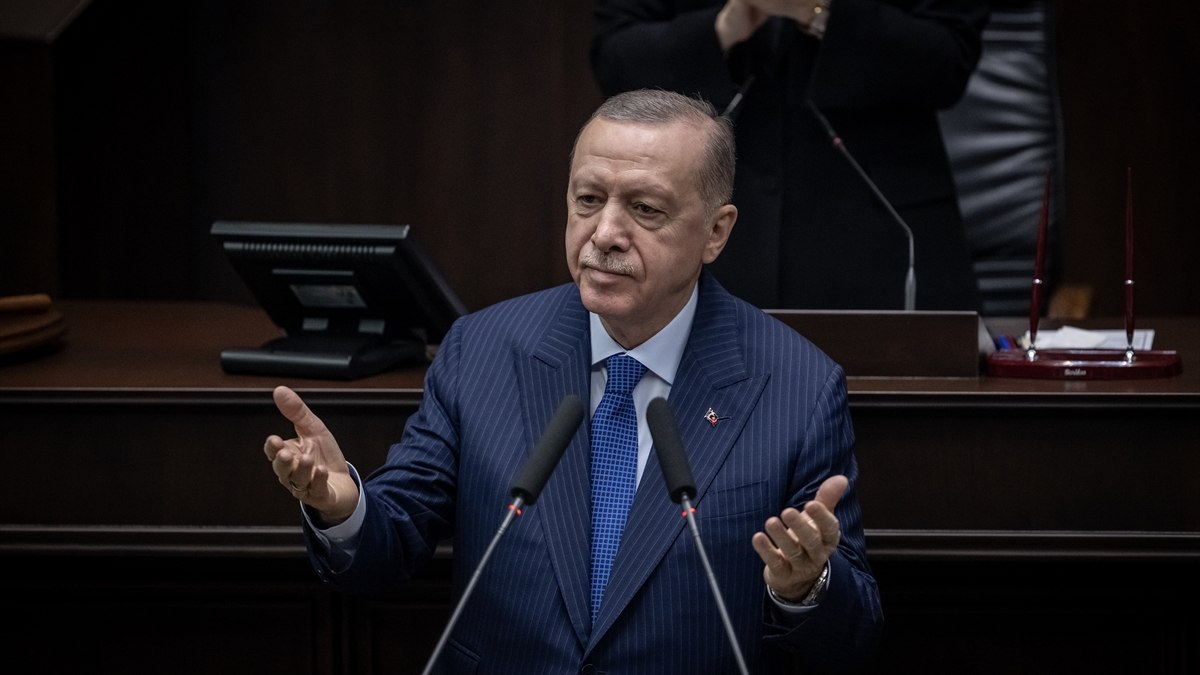 Cumhurbaşkanı Erdoğan: Silahı aradan çıkaralım, terör duvarını yıkalım