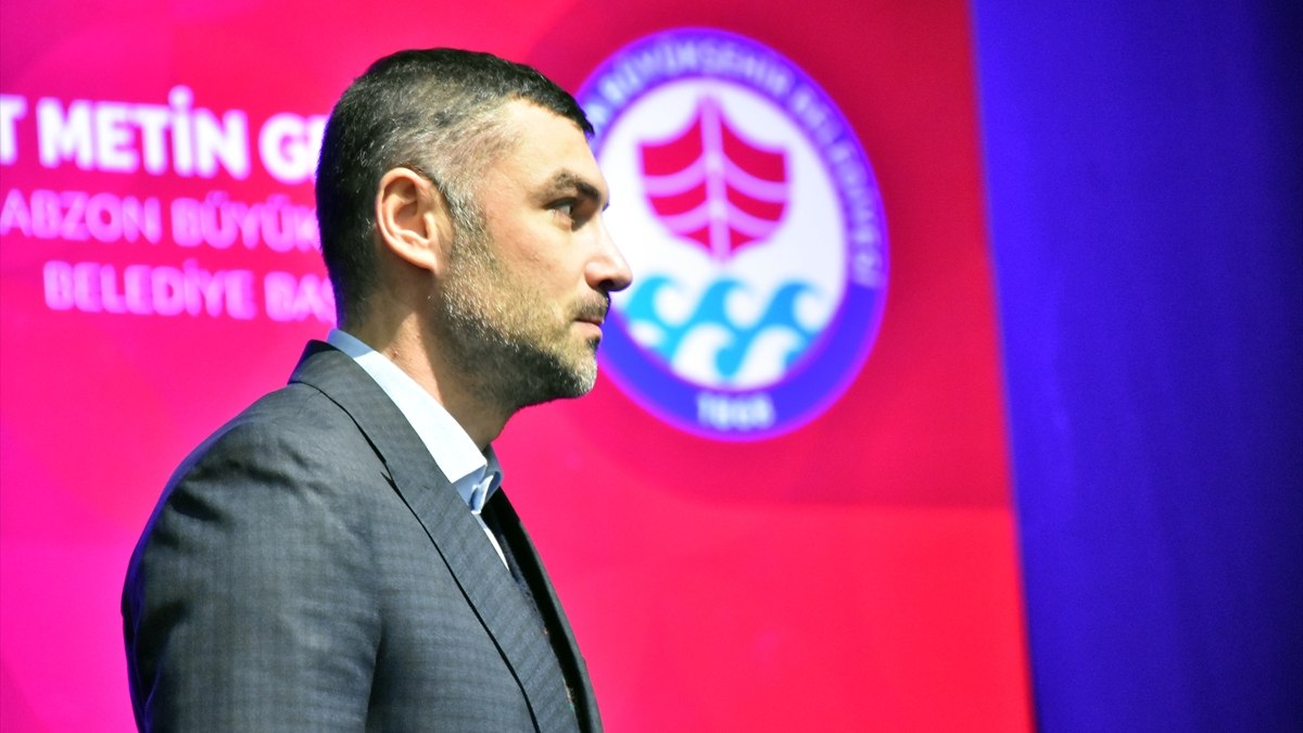 Burak Yılmaz: Trabzonspor'a teknik direktör olmak isterim