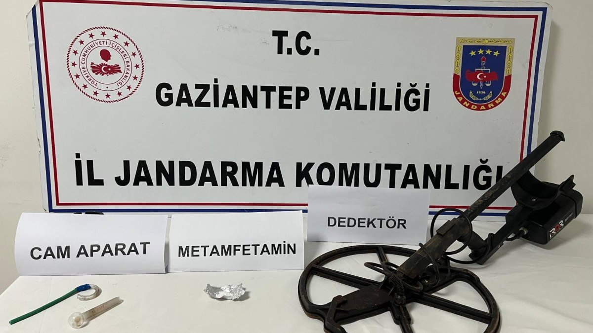 Gaziantep'te define avcıları jandarmadan kaçamadı